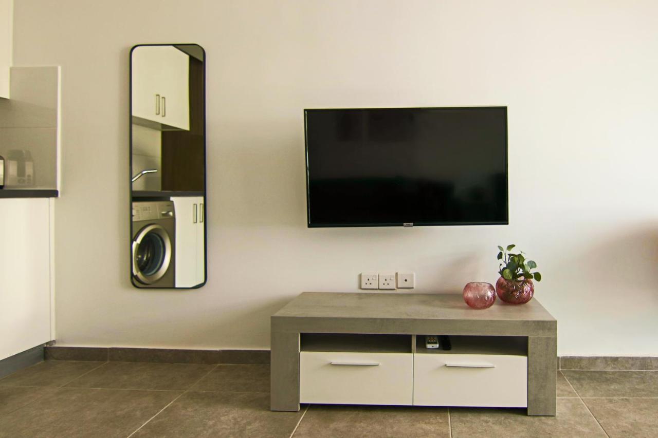 شقة Phaedrus Living: Seaside Luxury Flat Athina 115 بافوس المظهر الخارجي الصورة